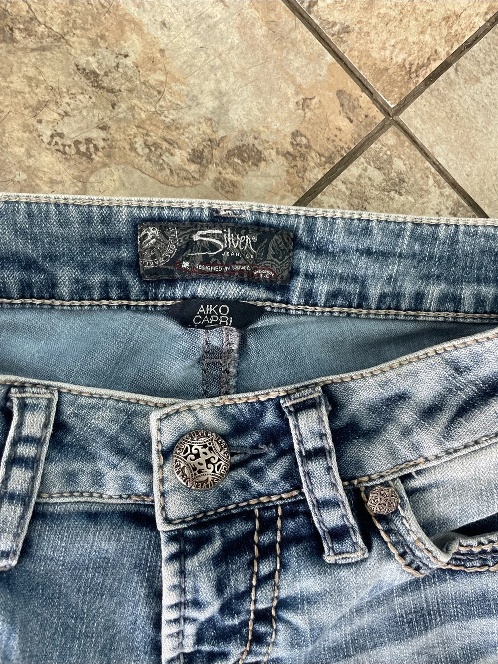 Silver Aiko Capri Jeans